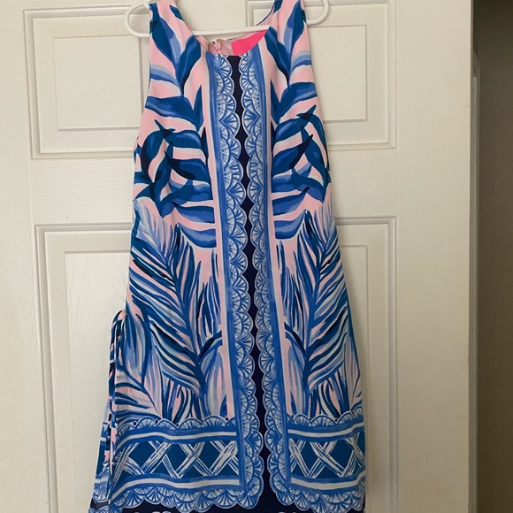 Lily Pulitzer size 00- NWT $40 - Picture 1 of 1
